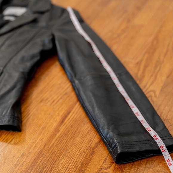 EUC Wilsons Leather Maxima Women's Jacket - Size M - Picture 12 of 15